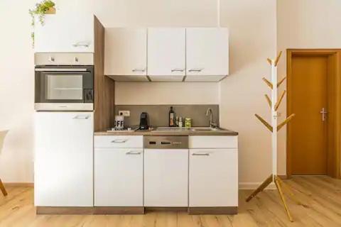 Ruhige Und Stilvolle Wohnung Am Clara-Zetkin-Park Lipsia Esterno foto